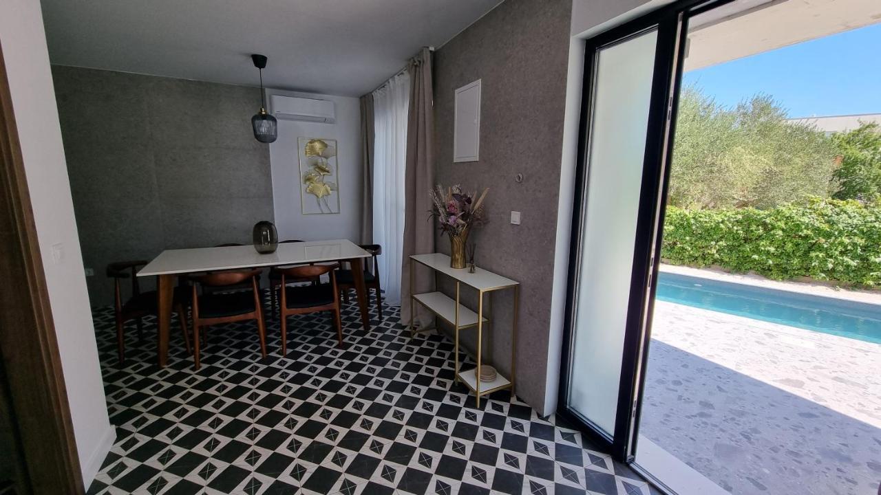 Delta House - Alfa Apartma