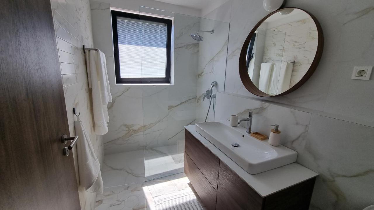 Delta House - Alfa Apartma